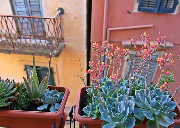 Corfu Old Town 100m2 * Corfu (city)