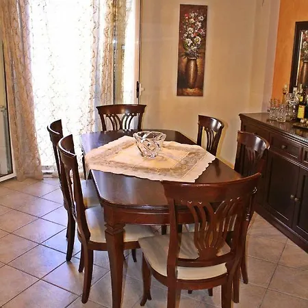 Corfu Old Town 100m2 *