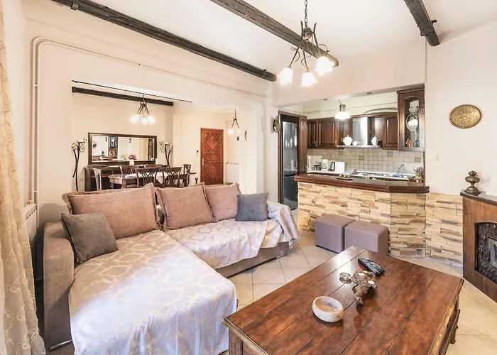 Corfu Old Town 100m2 *